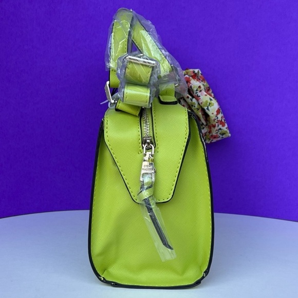 NWT Steve Madden Breese Faux Leather Crossbody Bag - Picture 3 of 7